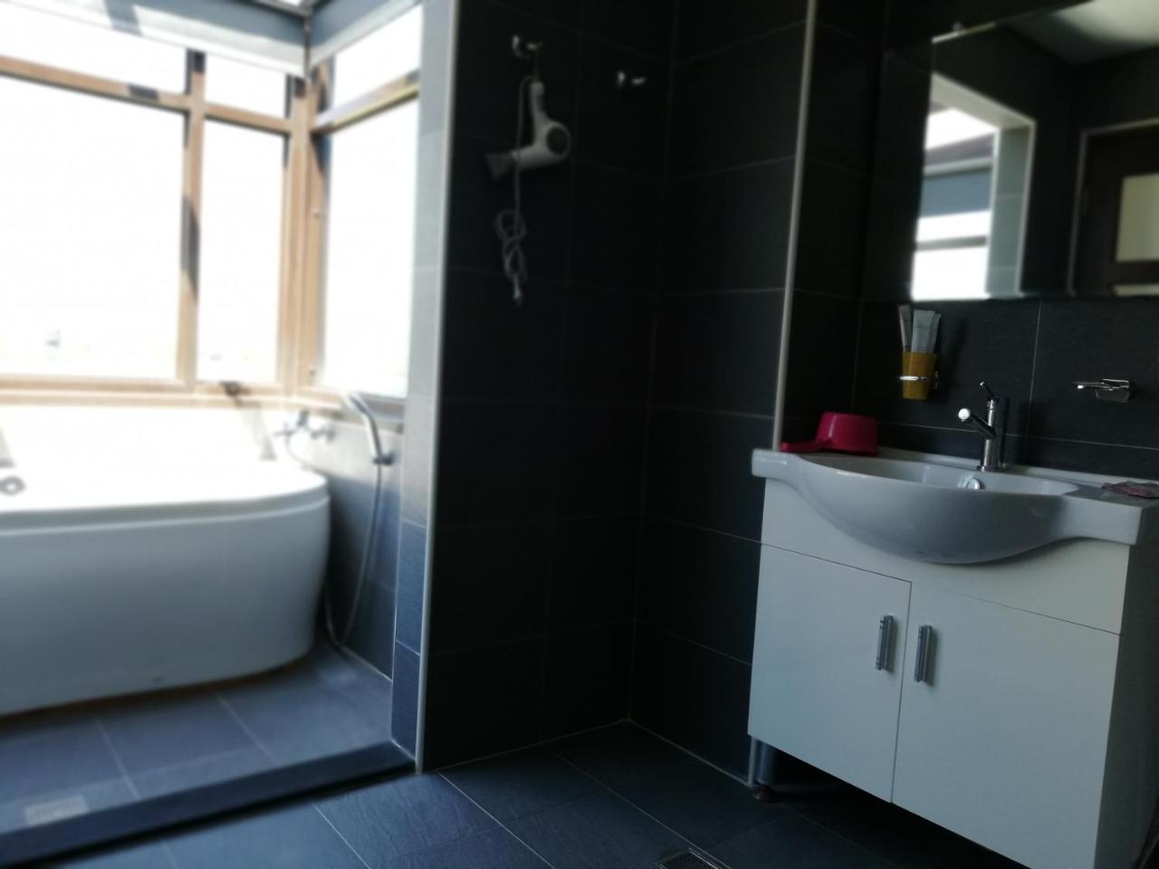 Tata House B&B Thị trấn Tam Tinh Ngoại thất bức ảnh